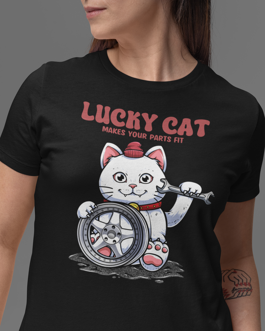 LUCKY CAT T-Shirt
