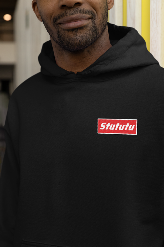 STUTUTU Brustdruck Hoodie