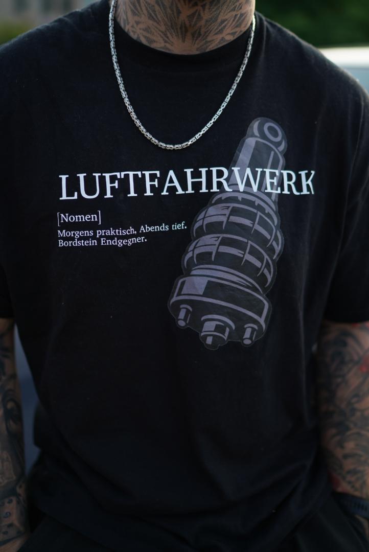 LUFTFAHRWERK Premium T-Shirt